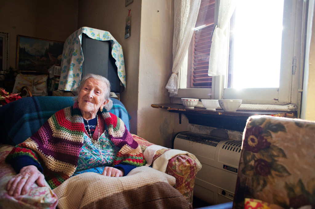 115 yr old woman