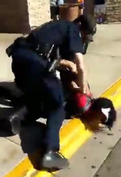 Police In Wisconsin Beat African- American Female, They Punched, Kicked & Tasered Her While Calling Her A Bi#@h