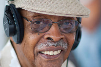Radio Legend & Chicago Icon Herb "The Cool Gent" Kent Passes Away At Age 88