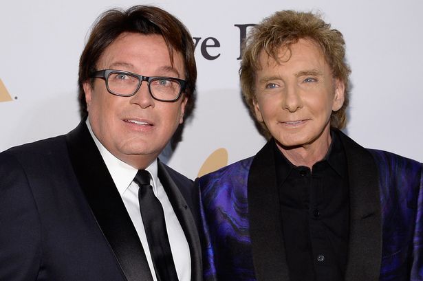 barry manilow and husband