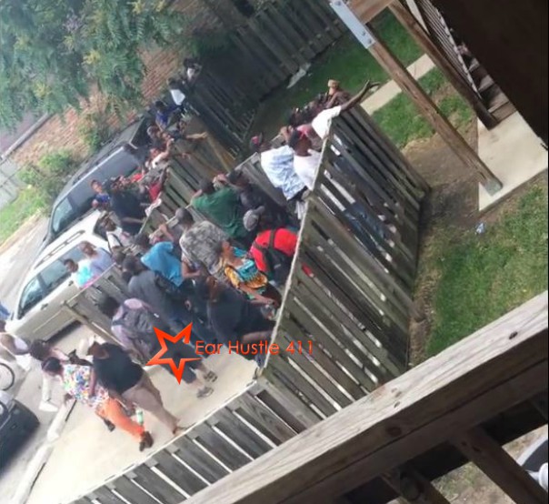 Video: Tons Of Crack Heads Show Up On West Side Of Chicago When Drug Dealer Re-Opens Crack House