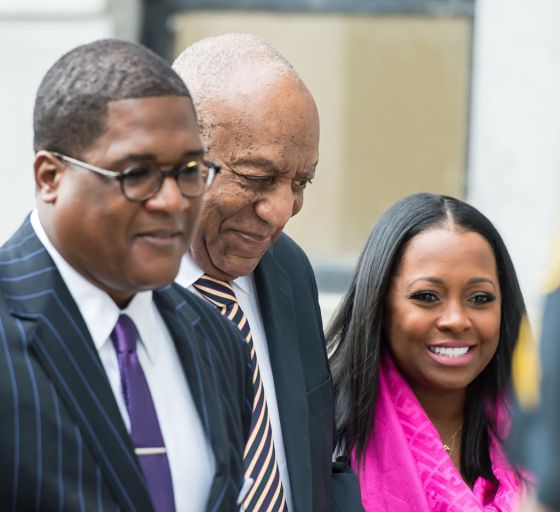 Bill Cosby's TV Daughter Keshia Knight Pulliam Shows Up To Court With Him
