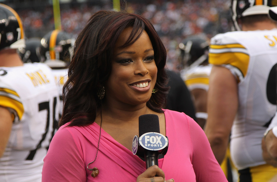 Pam Oliver an NFL Sports Reporter was crucified a few weeks ago about her a...