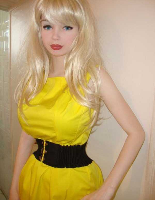 Lolita-richi-just-another-living-doll-from-russia-photos 
