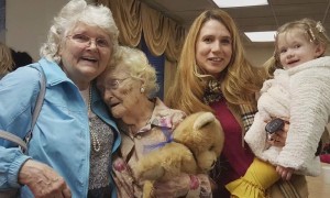 82-Year Old Woman Meets 96-Year Old Birth Mother Who Gave Her Up At 14-Years Old