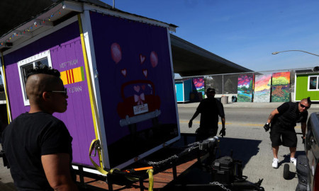 la-tinyhouses-la0036806989-20160224