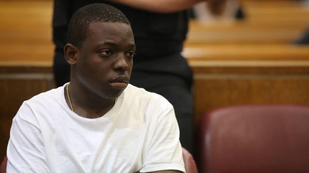 Rapper Bobby Shmurda Sentenced To 7 Years In Prison For Weapons ...