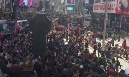 Thousands Gather In New York's Time Square to Worship God & The Media Is Silent