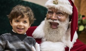 Mall Of America Used A Black Santa & Online Racists Are Having A Disgusting Fit Asking For A Boycott