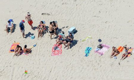 Governor Chris Christie Ordered Beach Closed Over Budget Standoff The He & His Family Laid Out On The Beach Alone
