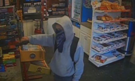 child robs gas station
