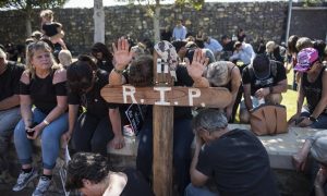 Thousands Sign Petition For Trump To Have White South African Farmers Move To The U.S After Their Farmland Was Given Back To Black South Africans